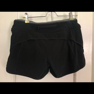Lululemon Speed Up Mid-Rise Short 4"